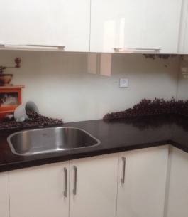 חיפוי זכוכית למטבח_4